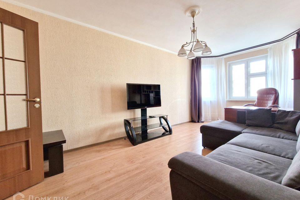 Сдаётся 3-комнатная квартира, 77 м²