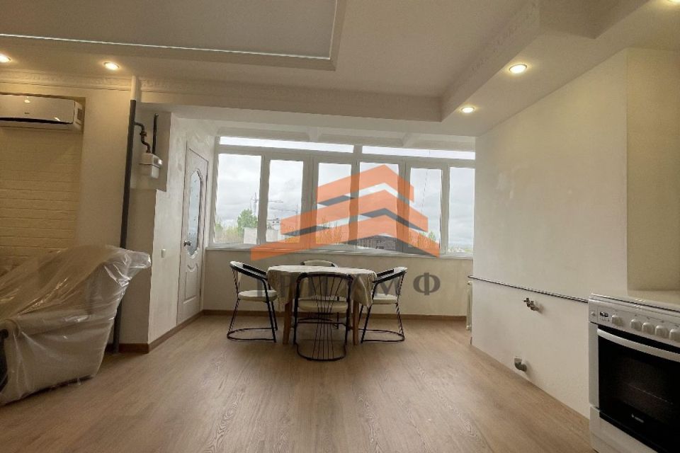 Продаётся 2-комнатная квартира, 80.5 м²