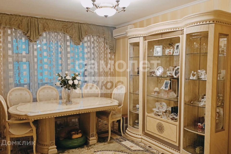 Продаётся 3-комнатная квартира, 64.9 м²