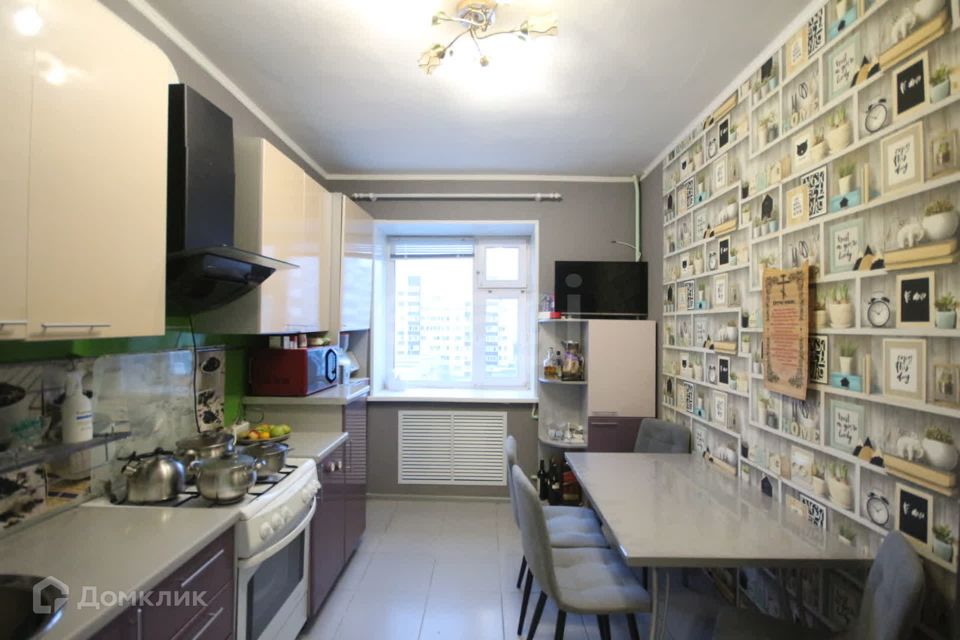 Продаётся 3-комнатная квартира, 70.2 м²