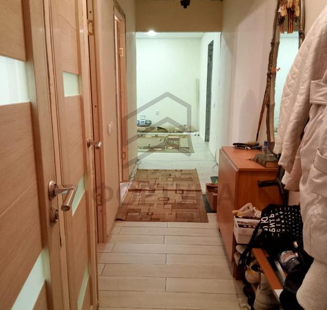 Продаётся 3-комнатная квартира, 54 м²