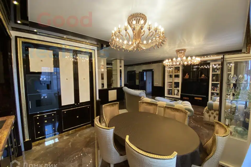 Продаётся 3-комнатная квартира, 125 м²