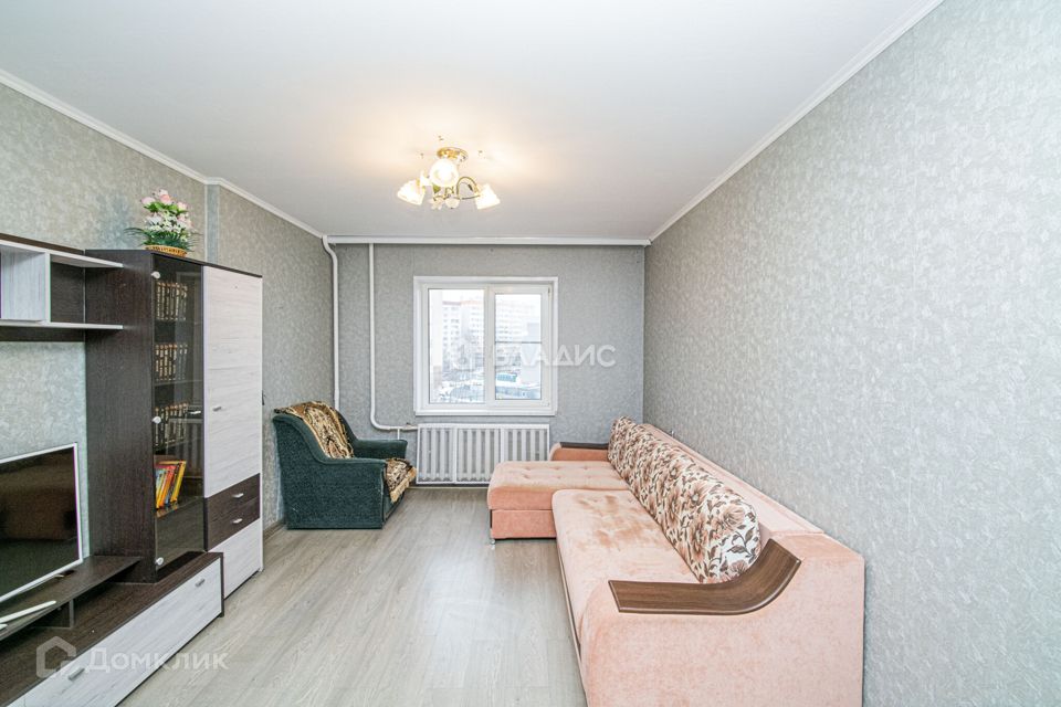 Продаётся 1-комнатная квартира, 42.6 м²