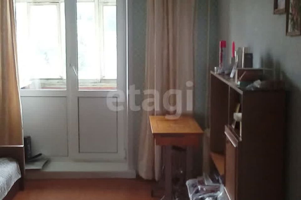 Продаётся 3-комнатная квартира, 59.5 м²