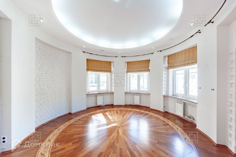 Сдаётся 5-комнатная квартира, 157 м²