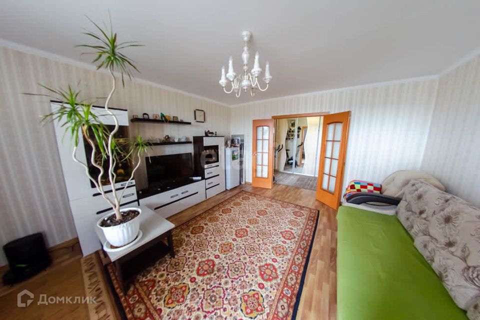 Продаётся 2-комнатная квартира, 67.9 м²