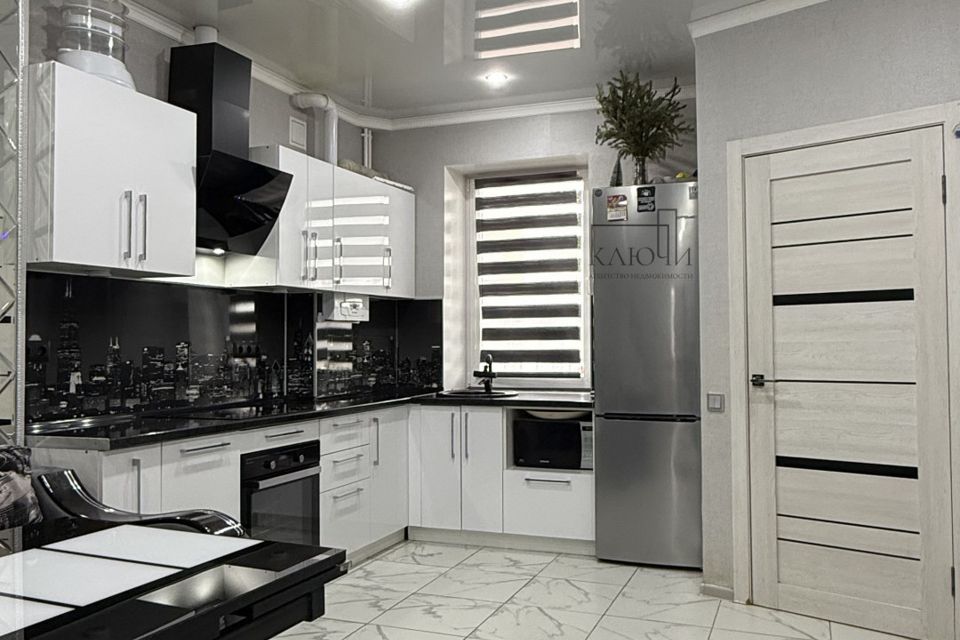 Продаётся 3-комнатная квартира, 92 м²