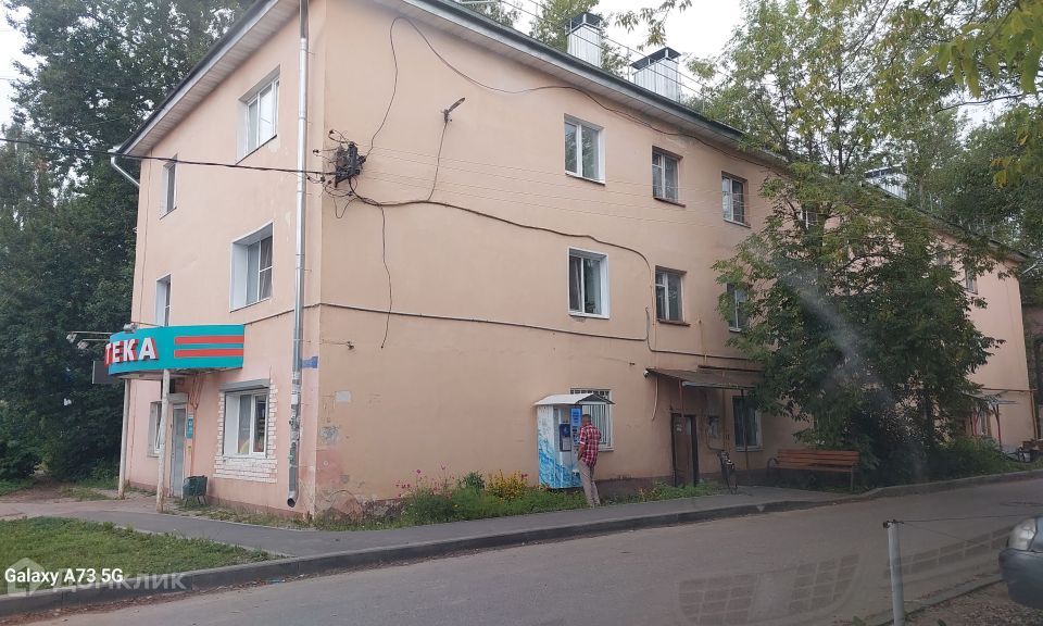 Продаётся 3-комнатная квартира, 58.6 м²