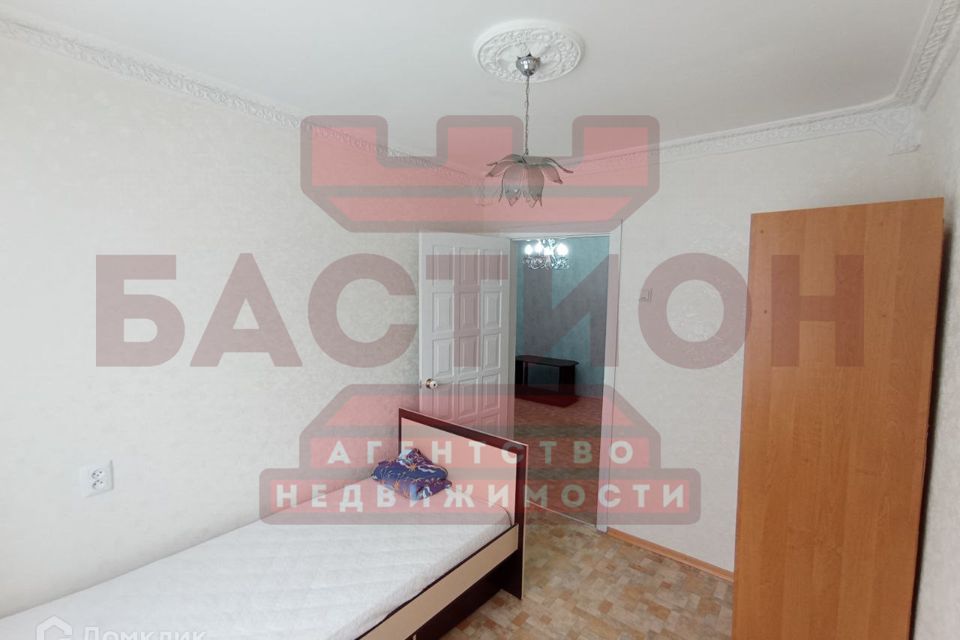 Продаётся 4-комнатная квартира, 64 м²