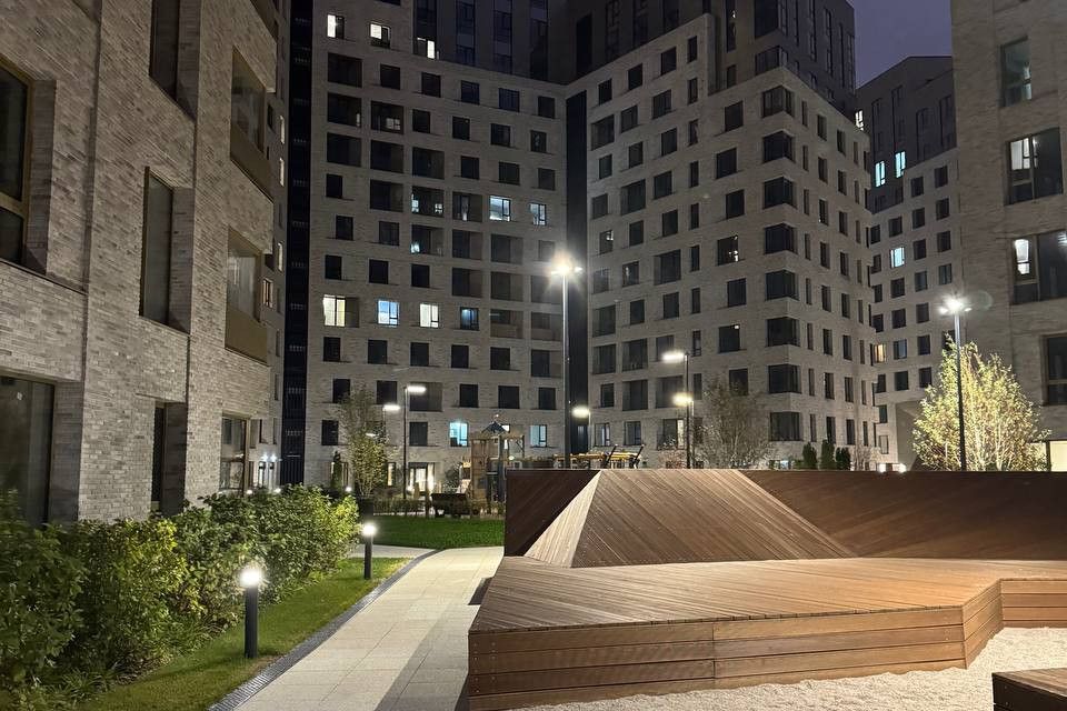 Продаётся 3-комнатная квартира, 136.9 м²