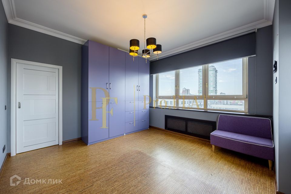 Продаётся 2-комнатная квартира, 55.5 м²