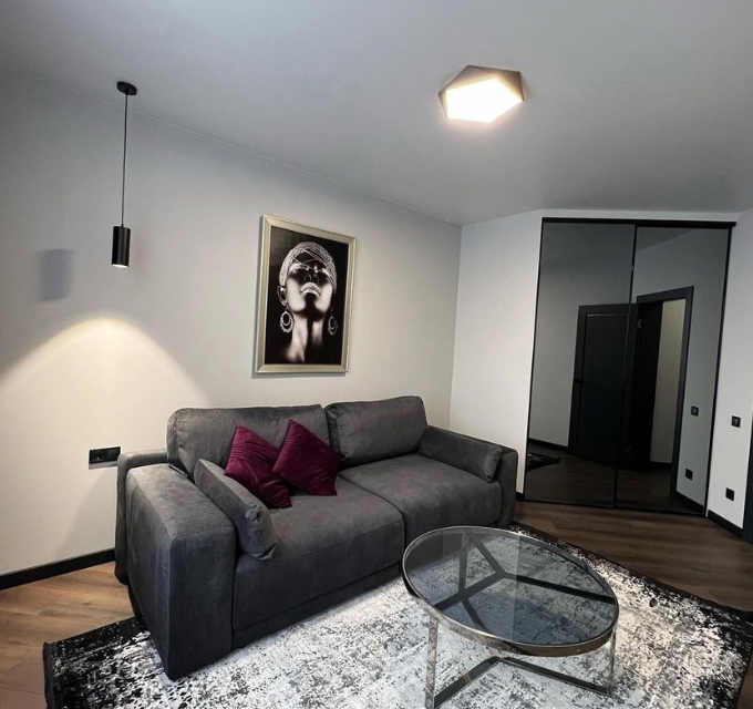 Продаётся 2-комнатная квартира, 61.7 м²