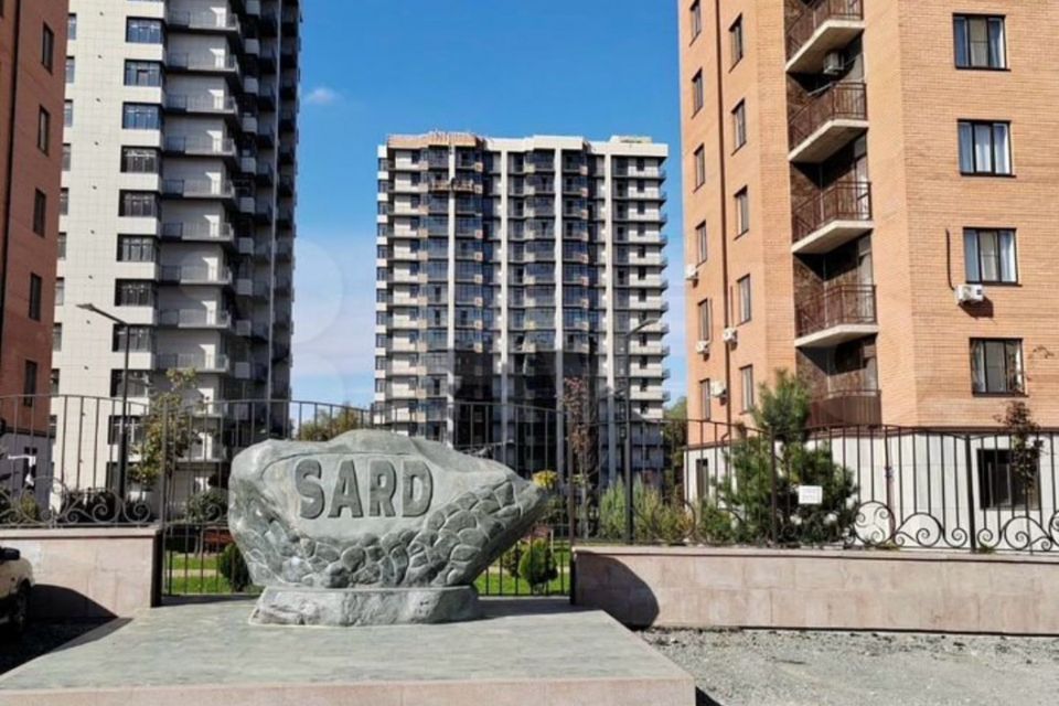 Продаётся 3-комнатная квартира, 101 м²