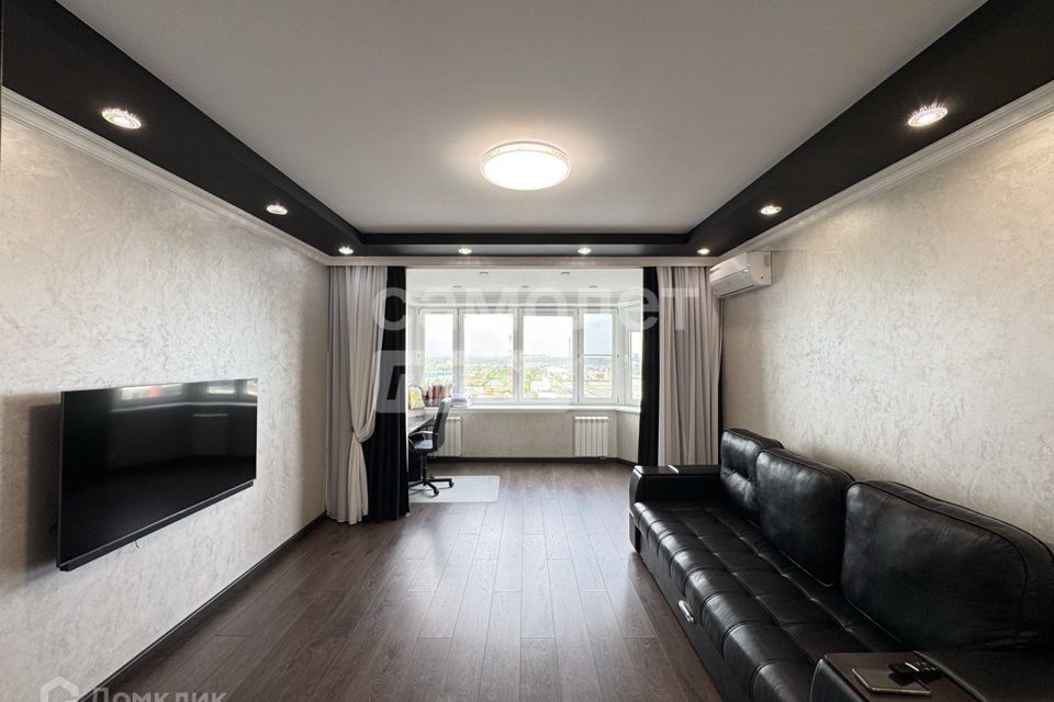 Продаётся 3-комнатная квартира, 97.8 м²