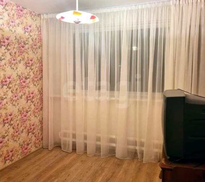 Продаётся 3-комнатная квартира, 57.4 м²