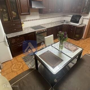 Продаётся 2-комнатная квартира, 64 м²