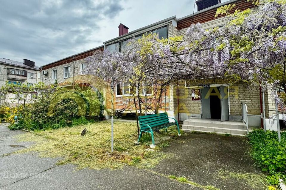 Продаётся 3-комнатная квартира, 62.2 м²