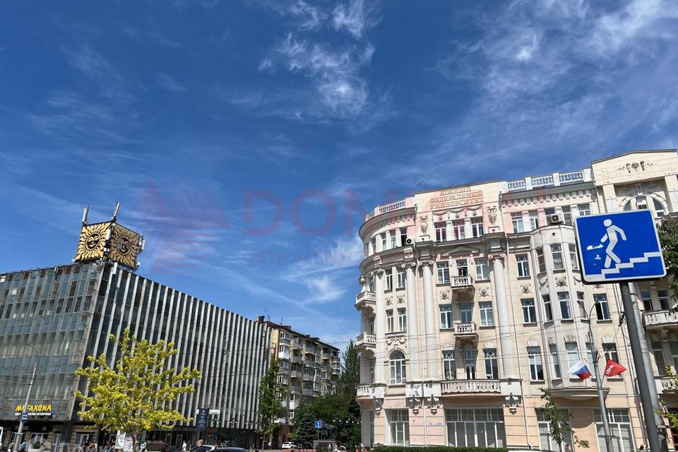 Продаётся 3-комнатная квартира, 64 м²
