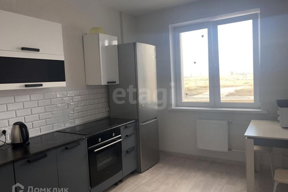 Сдаётся 1-комнатная квартира, 40 м²