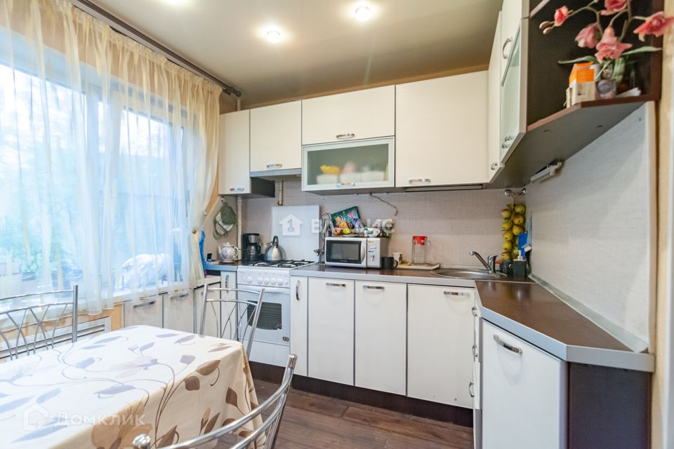 Продаётся 3-комнатная квартира, 59.2 м²