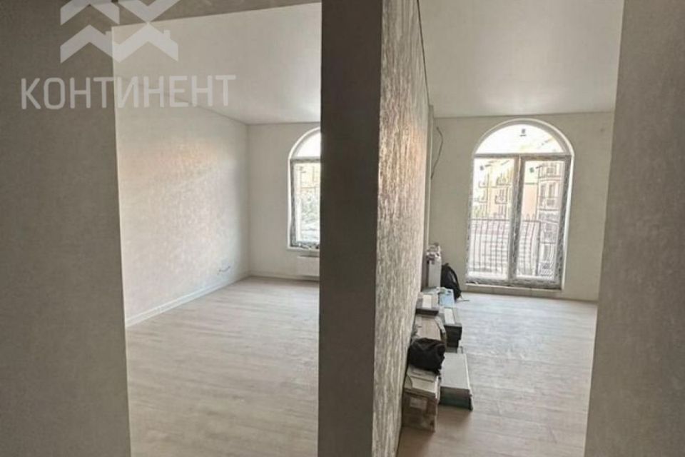 Продаётся 1-комнатная квартира, 37 м²