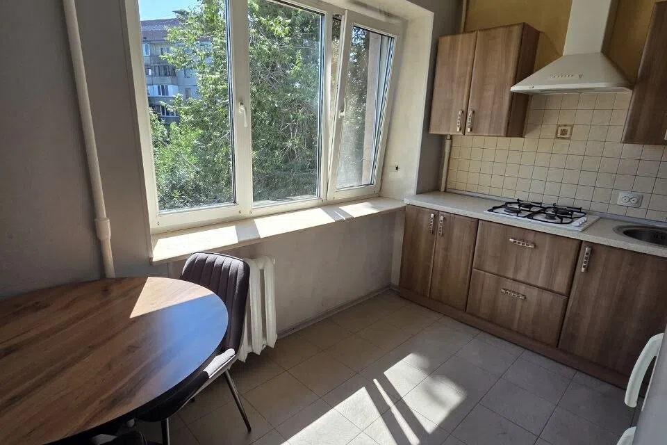 Сдаётся 1-комнатная квартира, 32 м²