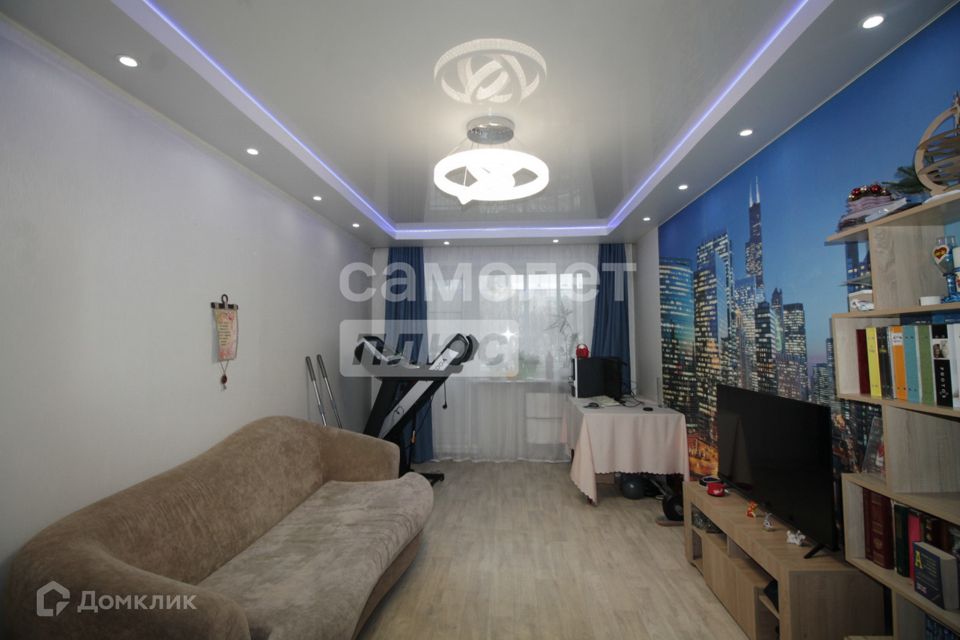 Продаётся 3-комнатная квартира, 68.3 м²