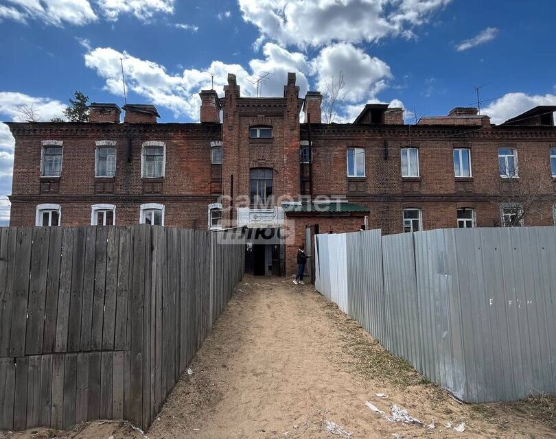 Продаётся 4-комнатная квартира, 114.8 м²