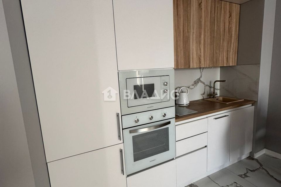 Продаётся 1-комнатная квартира, 38.3 м²