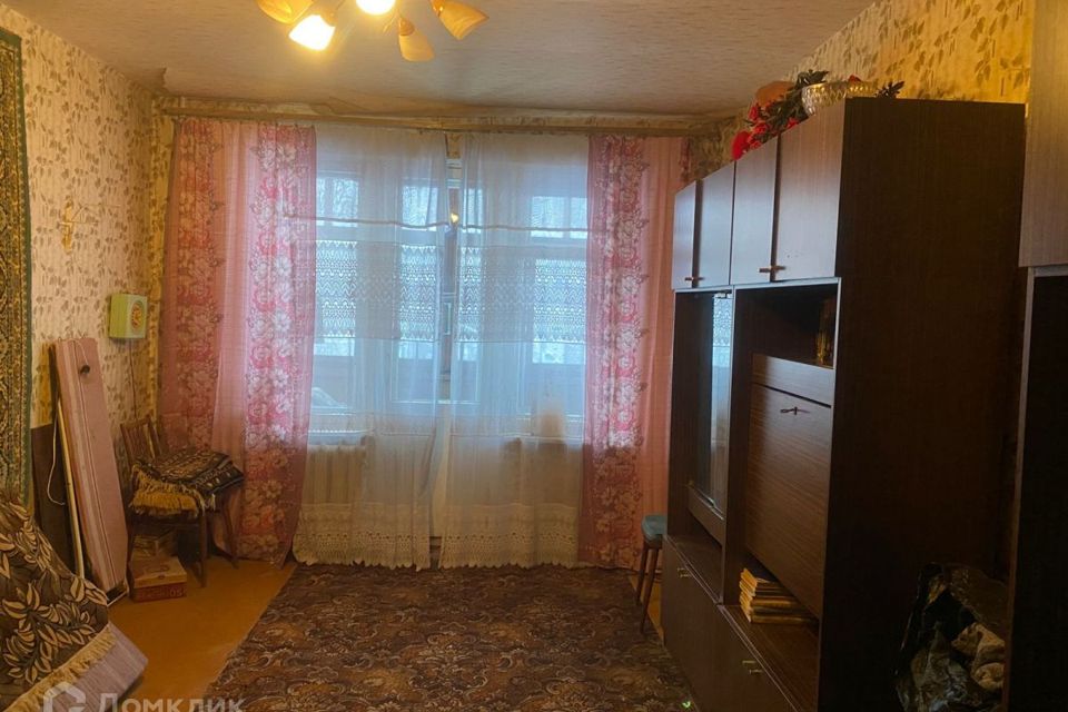 Продаётся 3-комнатная квартира, 58.4 м²