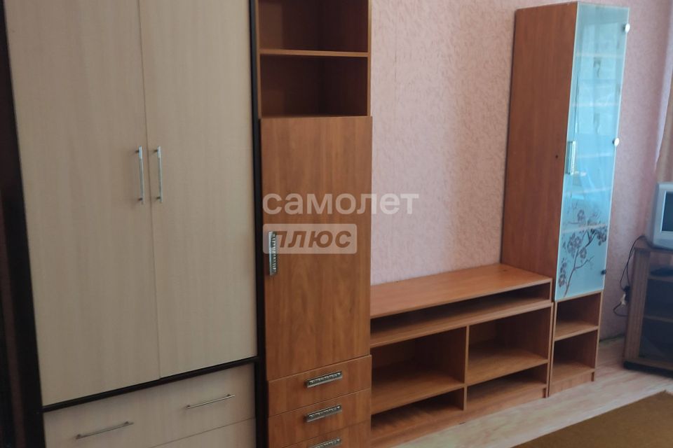 Сдаётся 1-комнатная квартира, 35 м²