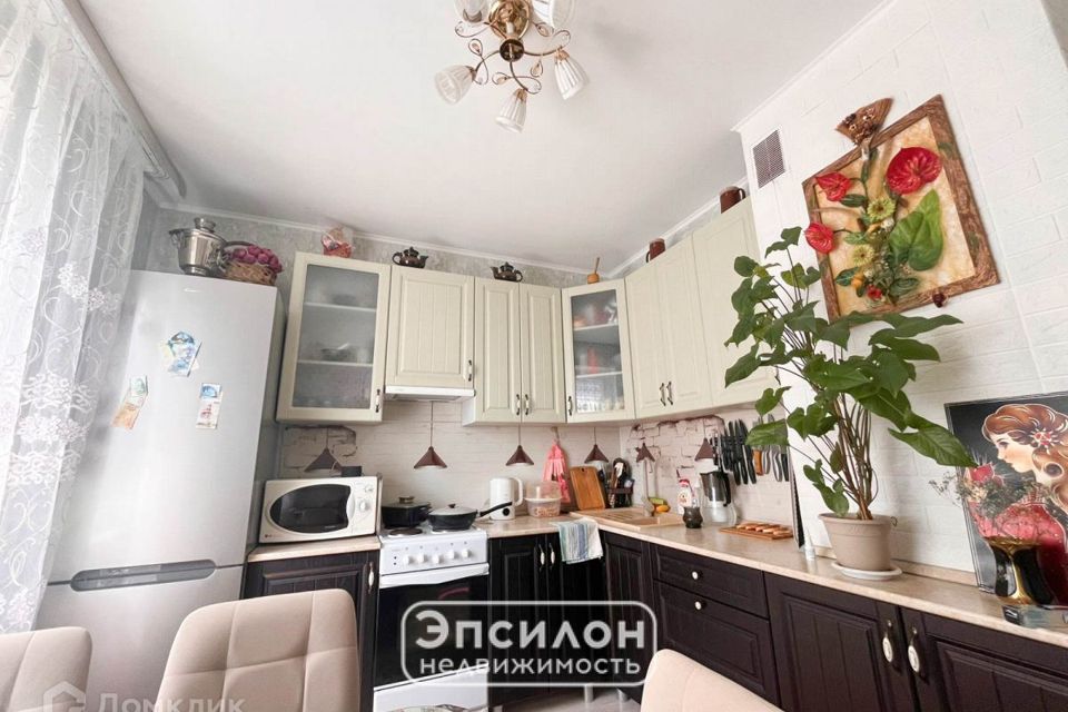 Продаётся 1-комнатная квартира, 38.56 м²