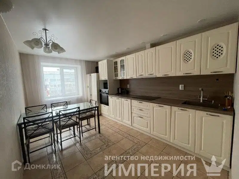 Продаётся 5-комнатная квартира, 127.7 м²