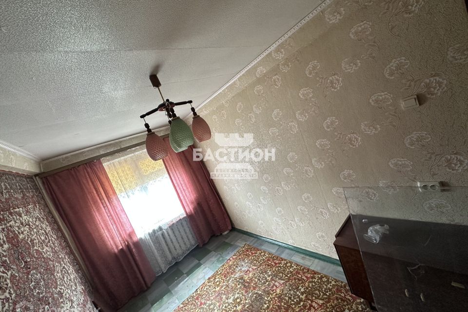 Продаётся 3-комнатная квартира, 56.4 м²
