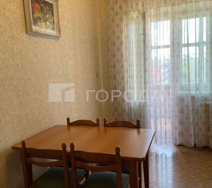 Продаётся 2-комнатная квартира, 70 м²
