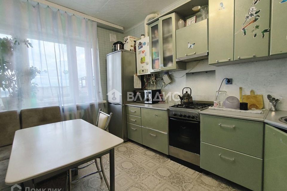 Продаётся 2-комнатная квартира, 56.8 м²
