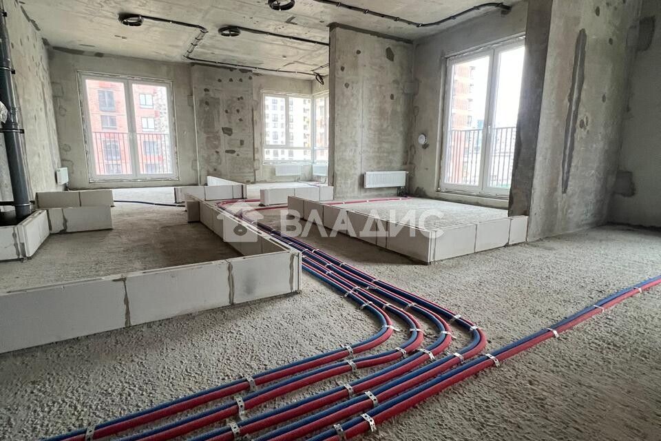 Продаётся 3-комнатная квартира, 77 м²