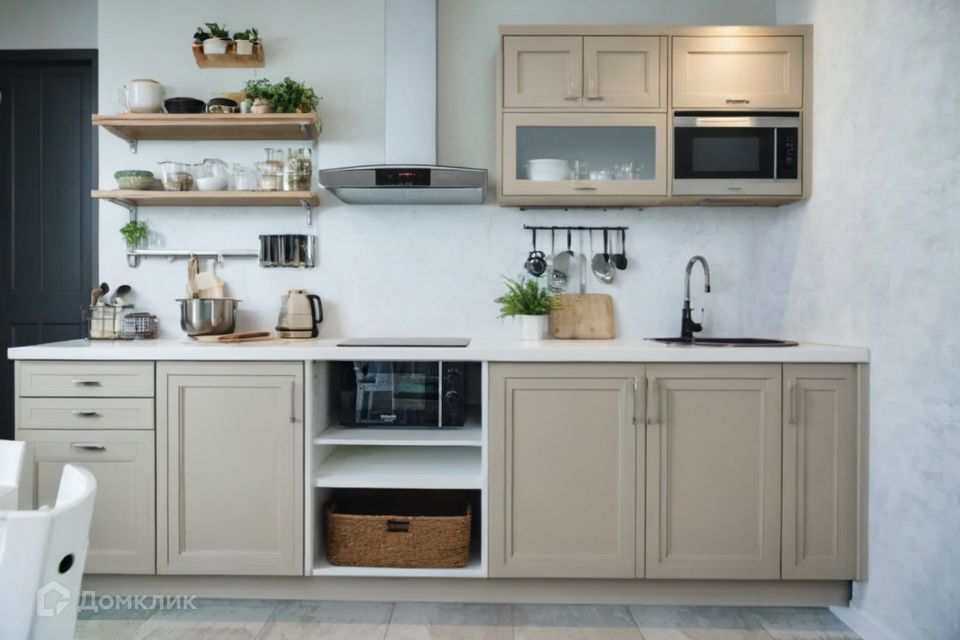 Продаётся 1-комнатная квартира, 42 м²