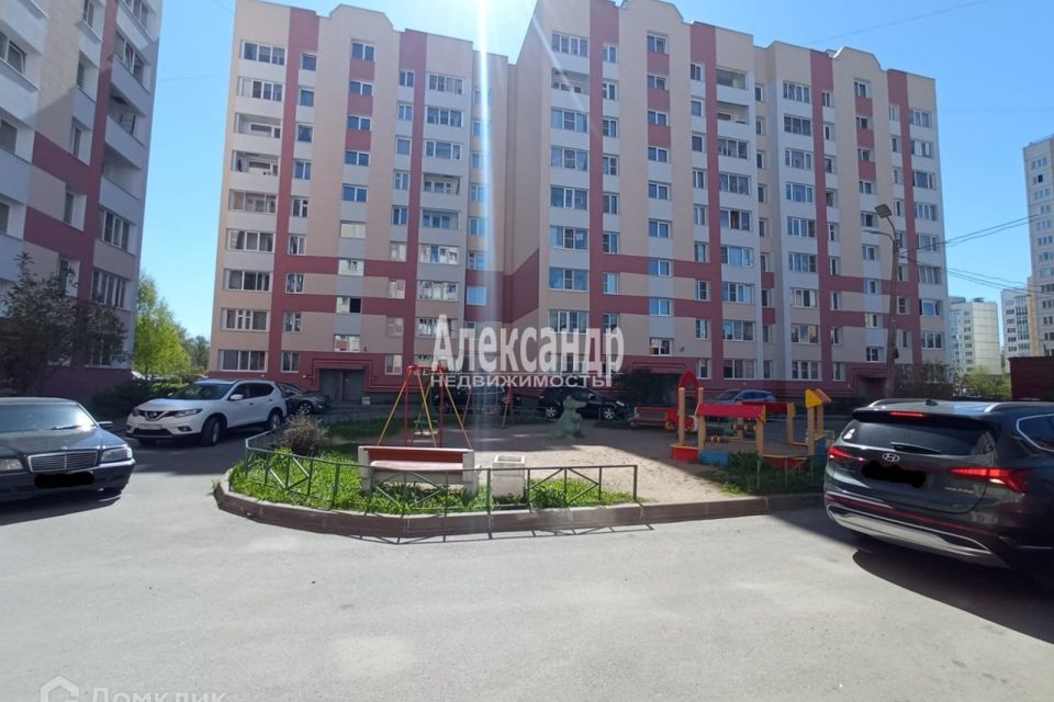 Продаётся комната в 2-комн. квартире, 18.1 м²