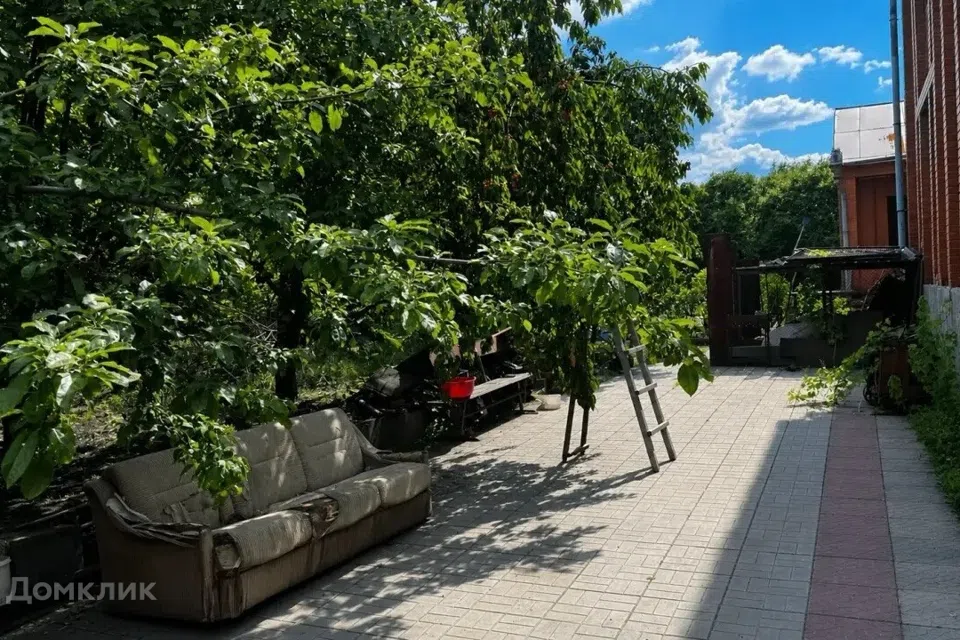 Продаётся 3-этажный дом, 202.5 м²