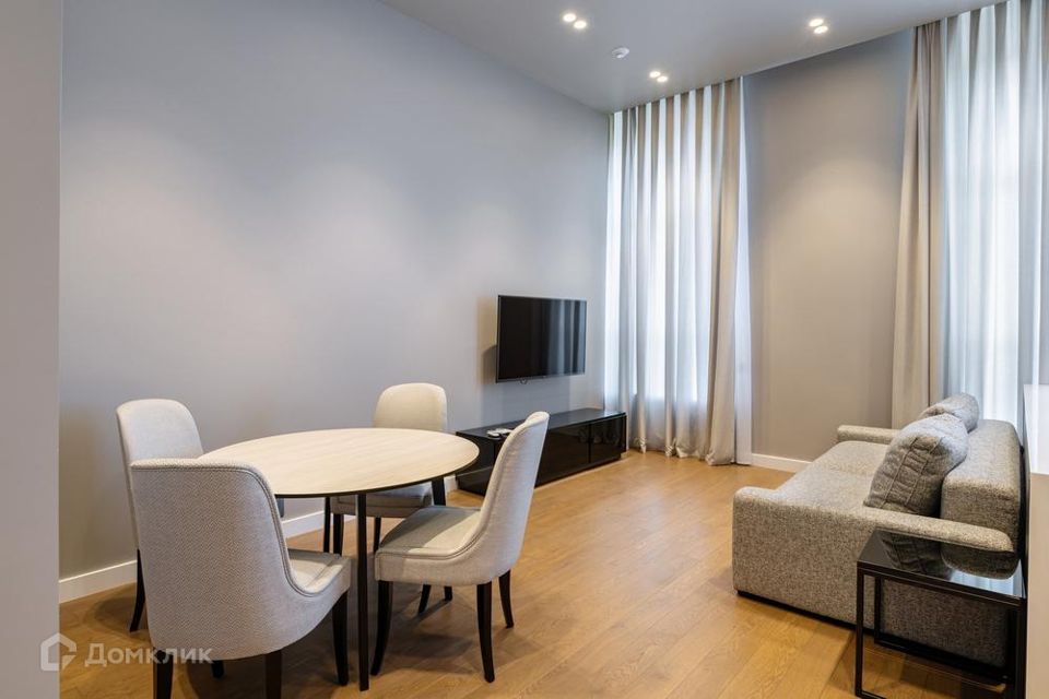 Сдаётся 3-комнатная квартира, 87 м²