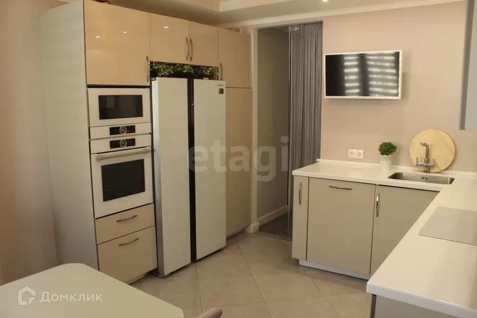 Продаётся 3-комнатная квартира, 80 м²