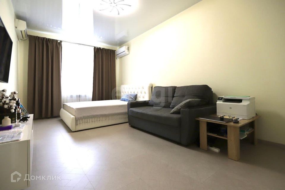 Продаётся 1-комнатная квартира, 38.4 м²