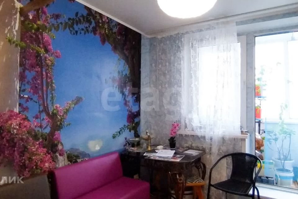 Продаётся 2-комнатная квартира, 63.4 м²