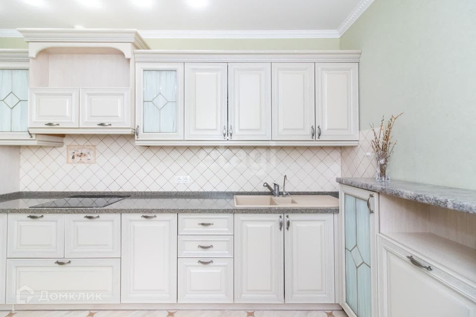 Продаётся 2-комнатная квартира, 65.4 м²
