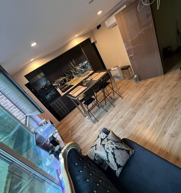 Продаётся 3-комнатная квартира, 112 м²