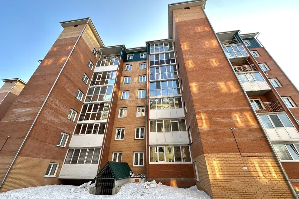 Продаётся 1-комнатная квартира, 41.2 м²