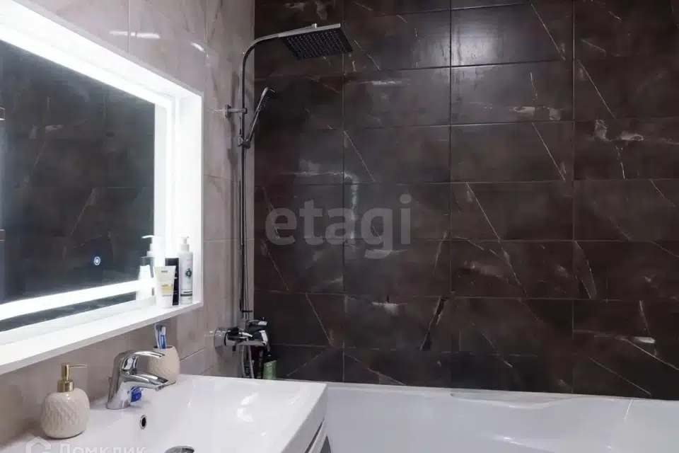 Продаётся 1-комнатная квартира, 35.3 м²