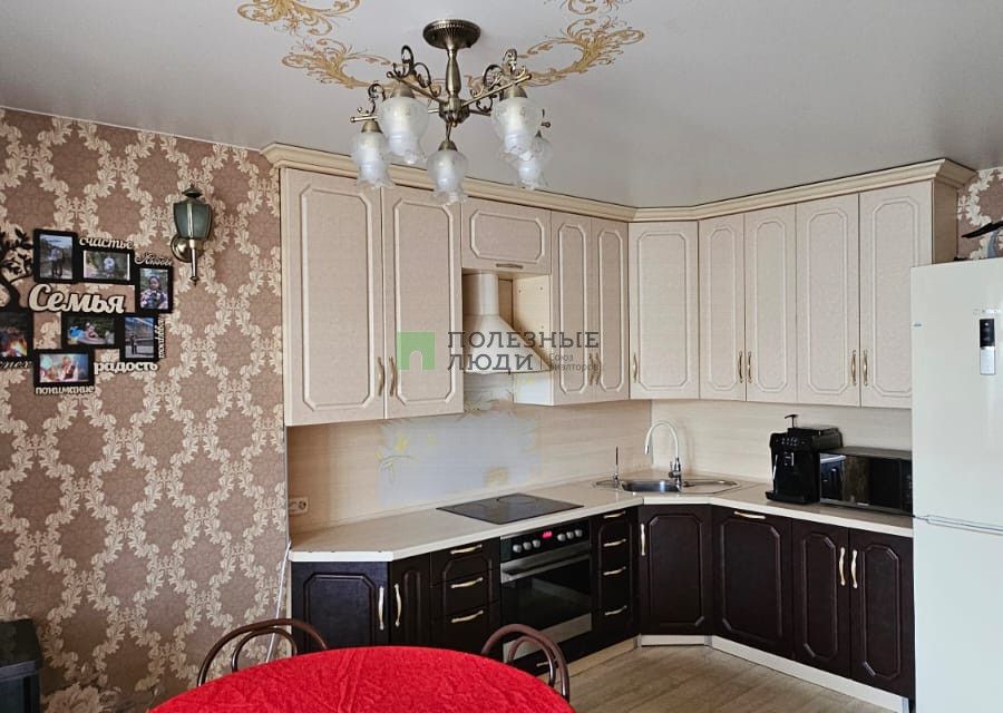 Продаётся 3-комнатная квартира, 83 м²