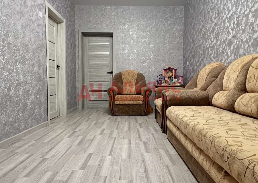 Продаётся 3-комнатная квартира, 62.9 м²